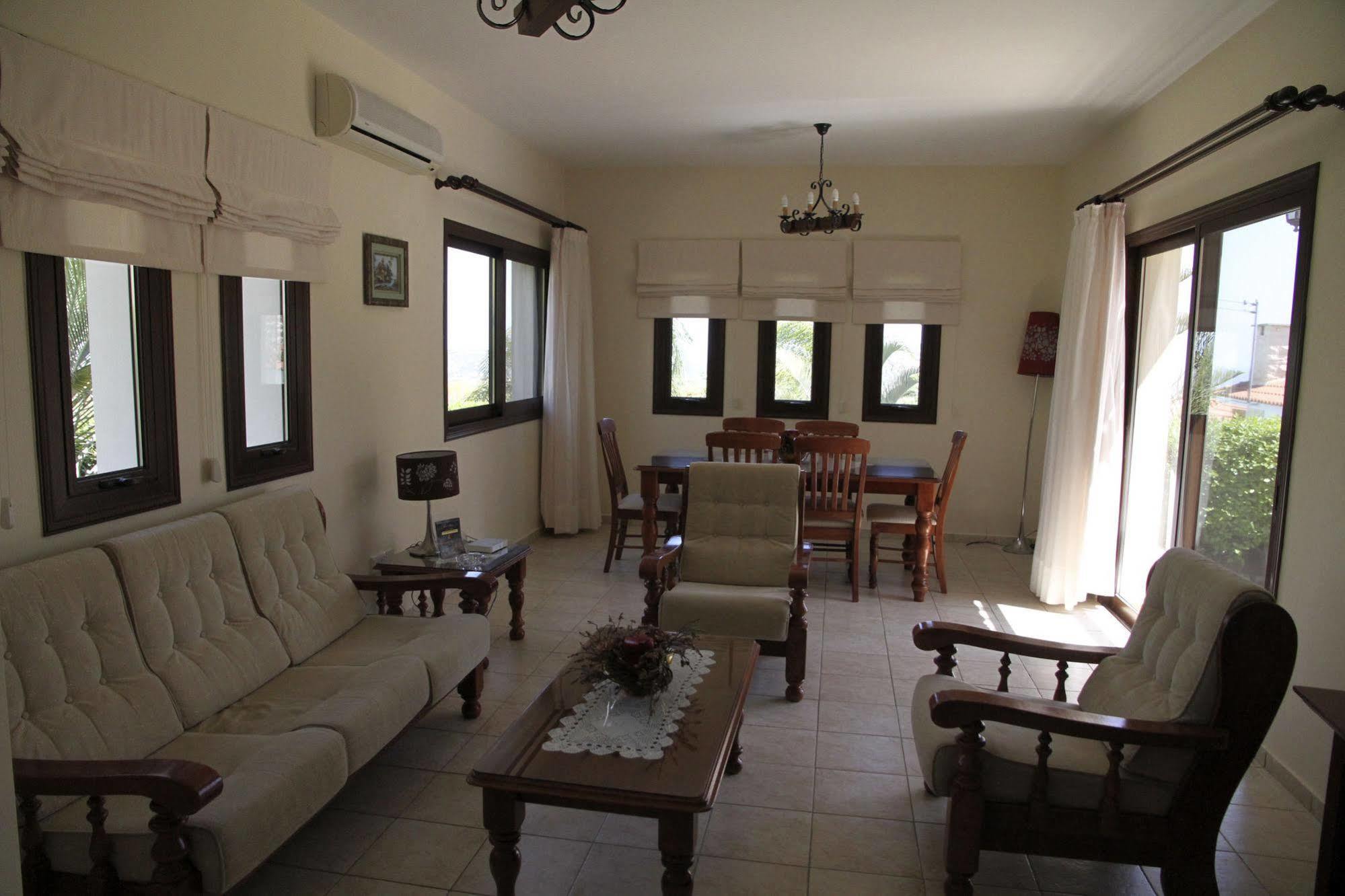 Eve Pissouri Rozaki Villa Exterior photo